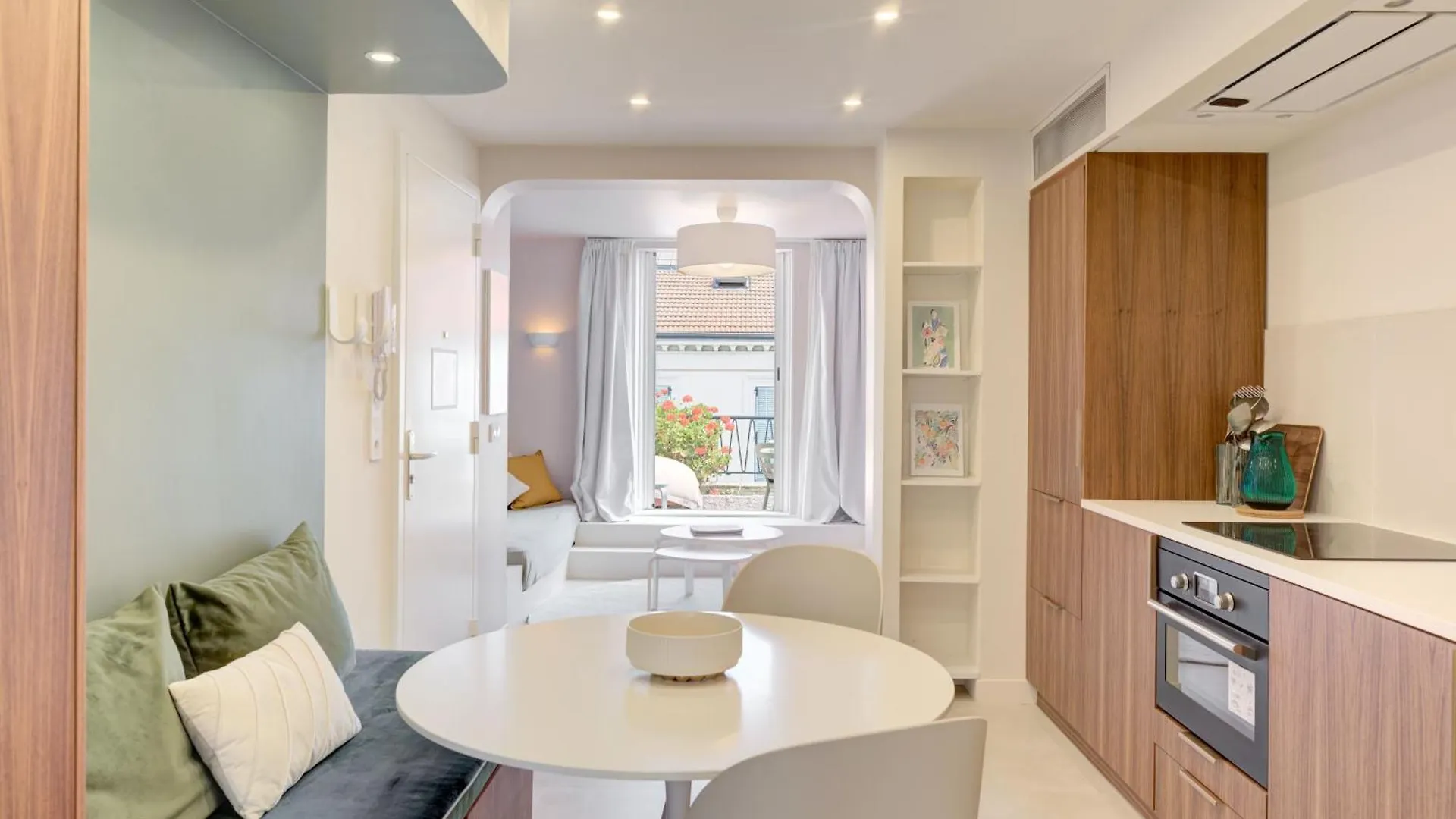 Alma Florian Apartment 4 People With Terrace Cannes France