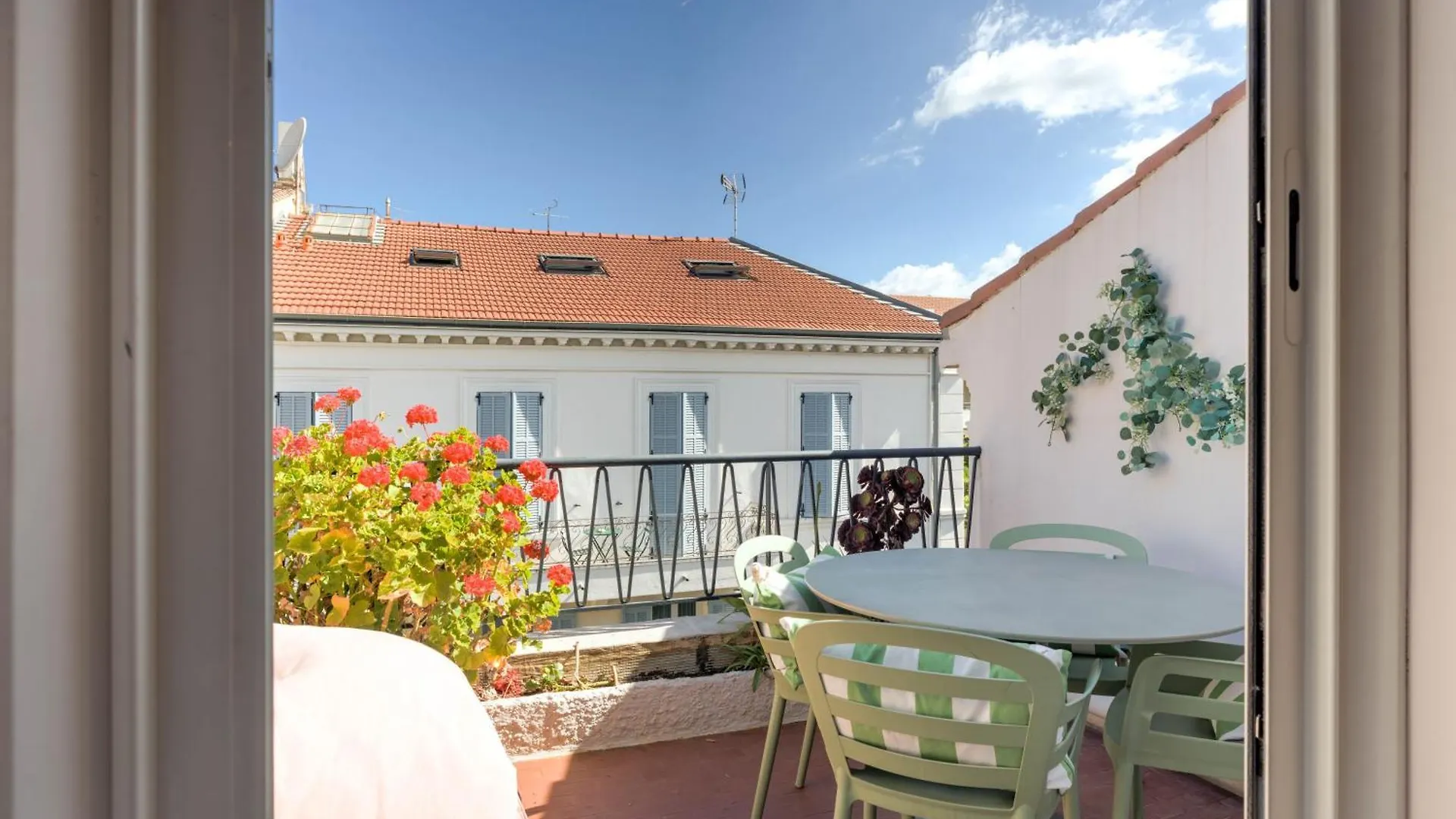 Alma Florian Apartment 4 People With Terrace Cannes