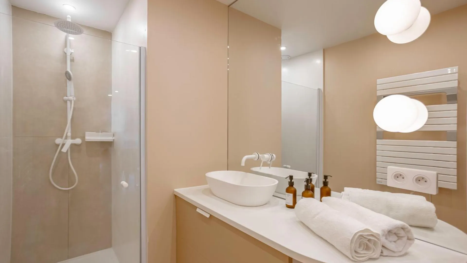 Alma Florian Apartment 4 People With Terrace Cannes