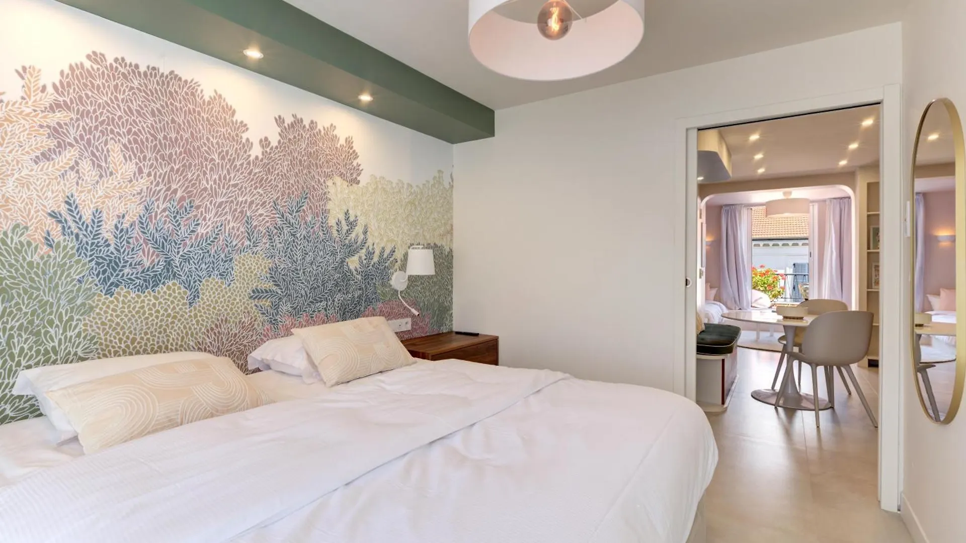 Alma Florian Apartment 4 People With Terrace Cannes 0*,  France