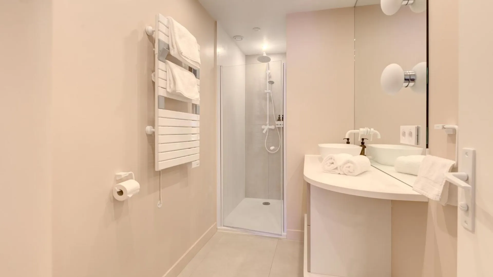 Alma Florian Apartment 4 People With Terrace Cannes